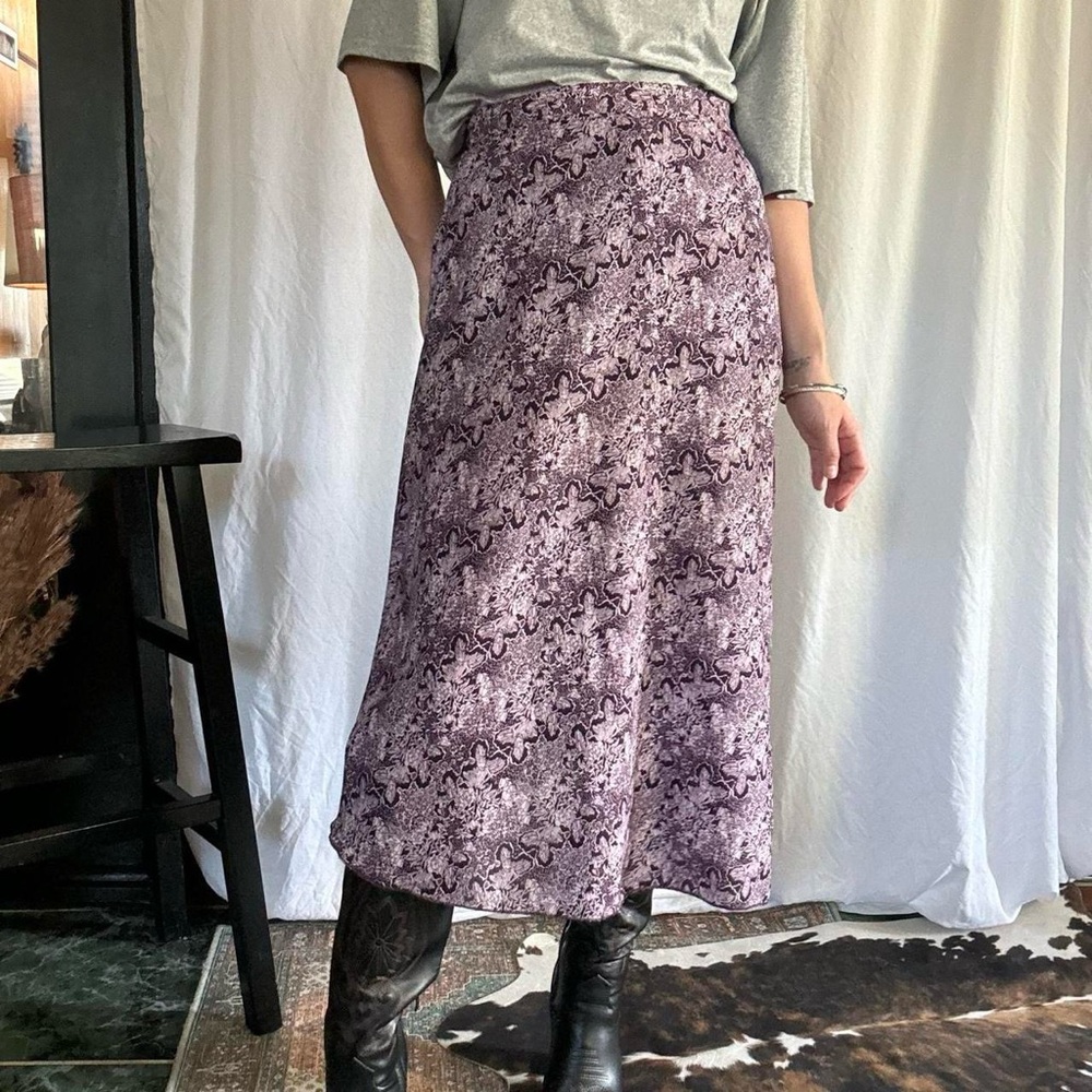 Vntg Sag Harbour women’s retro abstract print purple midi skirt - plus size